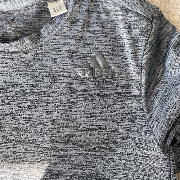 Kids M but fits small for women - Picture 1 of 3